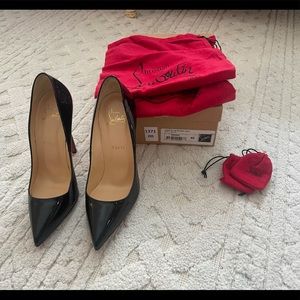 Louboutin Pigalle NEVER WORN & AUTHENTIC Black US 9 120 MM with Box Dust Bag